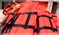 安心のライフジャケットを必ず着用！